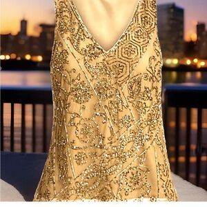 Lauren by Ralph Lauren women’s NWT Gold beaded sleeveless ,lined , VNeck Top LG